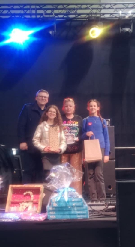 Puchar za I miejsce w konkursie ''Złota klasa''